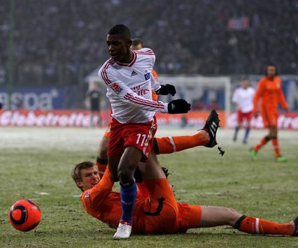 Bundesliga Hamburger SV HSV - SV Werder Bremen: Eljero Elia & Per Mertesacker (Bongarts/Getty-Images)