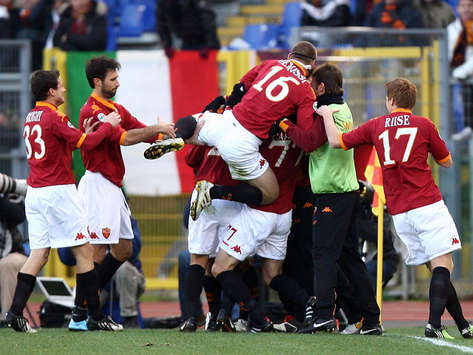 Roma celebrating - Roma-Parma - Serie A (Getty Images)