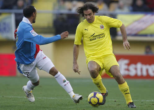 Pires, Villarreal-Racing (Marca)