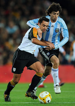 Xavi Hernandez-Javier Pastore - Catalunya-Argentina (Getty Images)