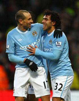 Carlos Tevez & Martin Petrov - Manchester City (Getty Images)