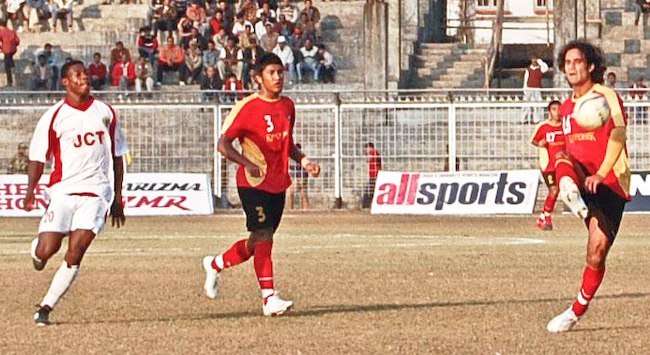 Federation Cup: Mehrajuddin Wadoo Clears As Nirmal Chhetri Looks On, East Bengal vs JCT (Mango Peel)