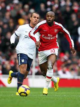 EPL: William Gallas - Gabriel Agbonlahor, Arsenal v Aston Villa (Getty Images)