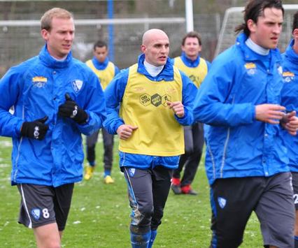 Milos Maric, die neue Powerglatze im Revier trainiert hart (VfL Bochum)