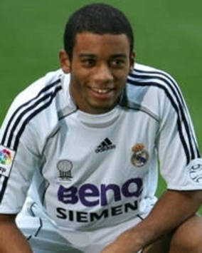 Real Madrid's Marcelo: Barcelona Are Beatable And There Is A Lot Of La Liga Left
