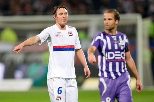 Ligue 1 : Kim Kallström (Lyon) vs Mathieu Berson (Toulouse)