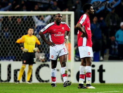 Ratlose Londoner: Fabianski, Campbell, Diaby grübeln über das 1:2 beim FC Porto (Getty Images)