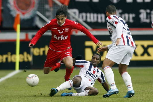 Bryan Ruiz and Sergio Zijler, FC Twente - Willem II (foto PROSHOTS)