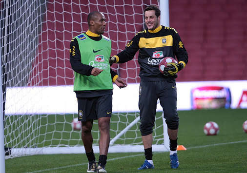 Maicon   Julio Cesar - Brasil (CBF NEWS)