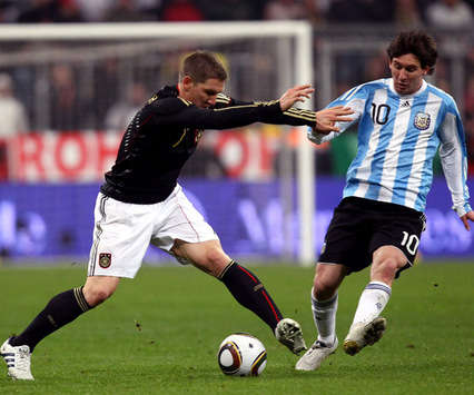 Friendly: Germany – Argentina, Lionel Messi; Bastian Schweinsteiger (Getty Images)
