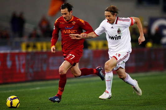 Cassetti (R), Ambrosini (M) - Roma-Milan - Serie A (Getty Images)
