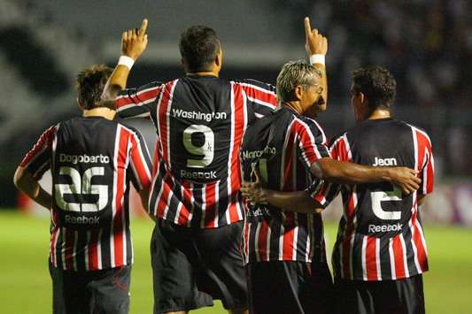 Washington - São Paulo x Ponte Preta