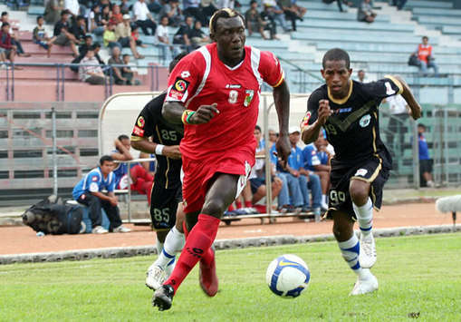 Herman Dzumafo Epandi - PSPS Pekanbaru (GOAL.com)
