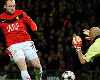 Wayne Rooney scores in Manchester United-Milan (Getty Images)
