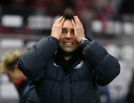 Preetz weint nach Niederlage (Bongarts/Getty)