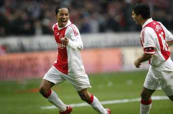 Ajax zerlegt PSV