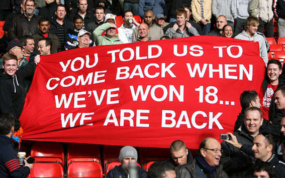 Manchester United v Liverpool fans