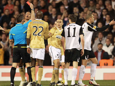 Fabio Cannavaro espulso durante Fulham-Juventus