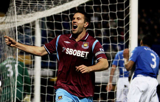 Matthew Upson of West Ham(Getty Images)