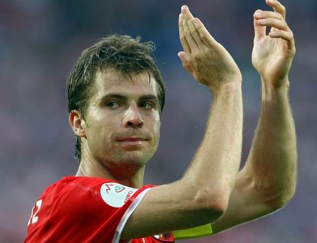 Andreas Ivanschitz spendet Applaus (Getty)