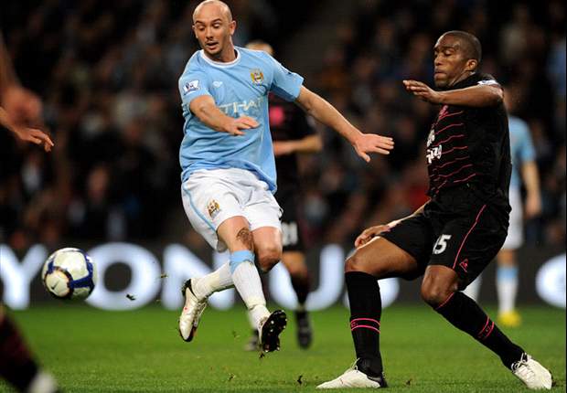 EXCLUSIVE: Manchester United Target Stephen Ireland Holds Crunch Meeting With City To Discuss Summer Transfer