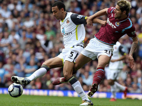 EPL: Valon Behrami -  Anton Ferdinand ,  West Ham United vs Sunderland(Getty Images) 