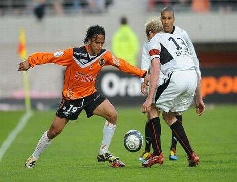 Vahirua vs Hansson (Lorient - Rennes) (dppi)