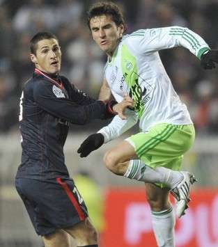 Ligue 1 : Jeremy Clement (Paris SG) vs Gonzalo Bergessio (Saint-Etienne)