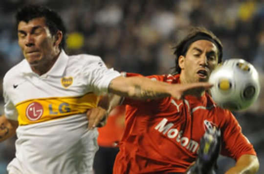 Lucas Mareque y Gary Medel - Independiente vs Boca Jrs