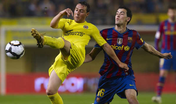 Santi Cazorla, Sergi Busquets, Villarreal, Barcelona (Getty Images)