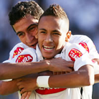Santos Threaten Chelsea With FIFA Action Over Neymar Approach