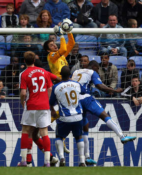 EPL: Lukasz Fabianski, Wigan-Arsenal (Getty Images)