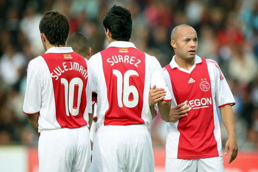 Miralem Sulejmani, Luis Suarez en Demy de Zeeuw, Ajax (PROSHOTS)
