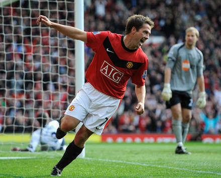 Michael Owen's Al Shabab move ongoing and at an 'advanced level'