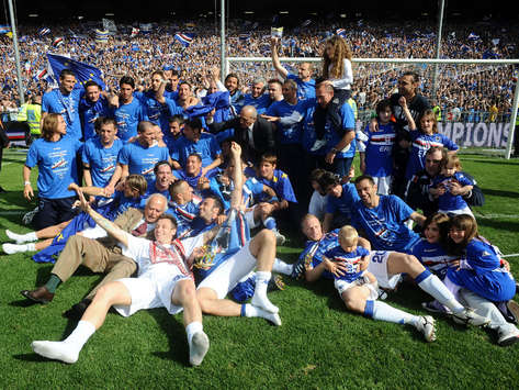 Festa Champions a Marassi dopo la vittoria della Sampdoria sul Napoli (Getty Images)