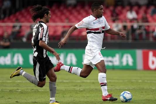 Cleber Santana x Leandro Guerreiro - São Pauo x Botafogo (VIPCOMM)